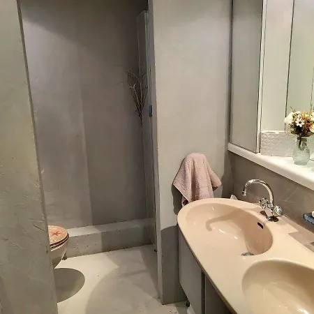 Апартаменты Penthouse Berri Champs Elysees *